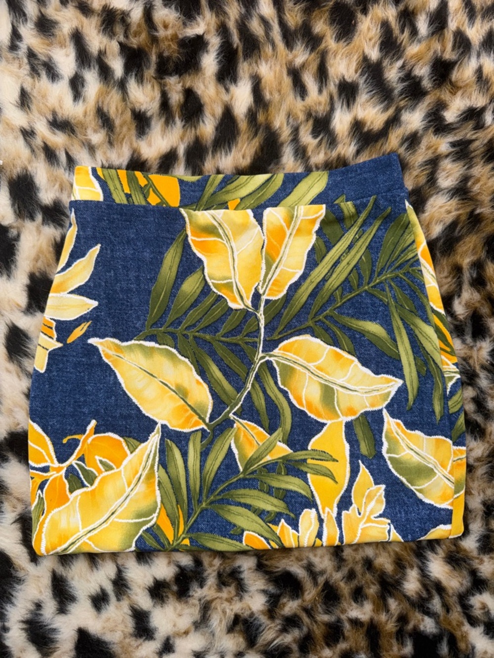 Kimchi Blue Blue and Yellow Leaf Print Mini Skirt